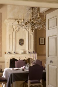 Salle à manger de la maison de vacances pour 12 personnes sur le domaine viticole de Dalméran